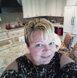 Meet your Posher, Wendy